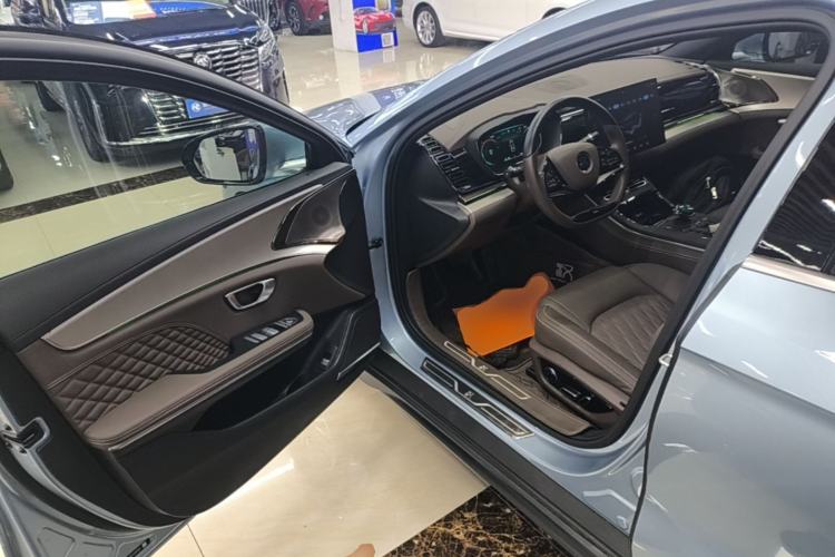 Used BYD Han 2023 EV Champion Edition 506KM Front-Wheel-Drive Premium Model Driver Seat