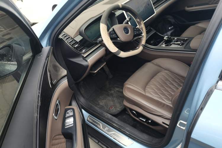 Used BYD Han 2023 DM-i Champion Edition 121KM Prestige Model Driver Seat