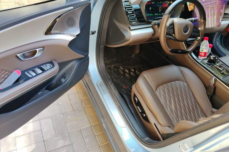 Used BYD Han 2023 EV Champion Edition 605KM Front-Drive Premium Model Driver Seat