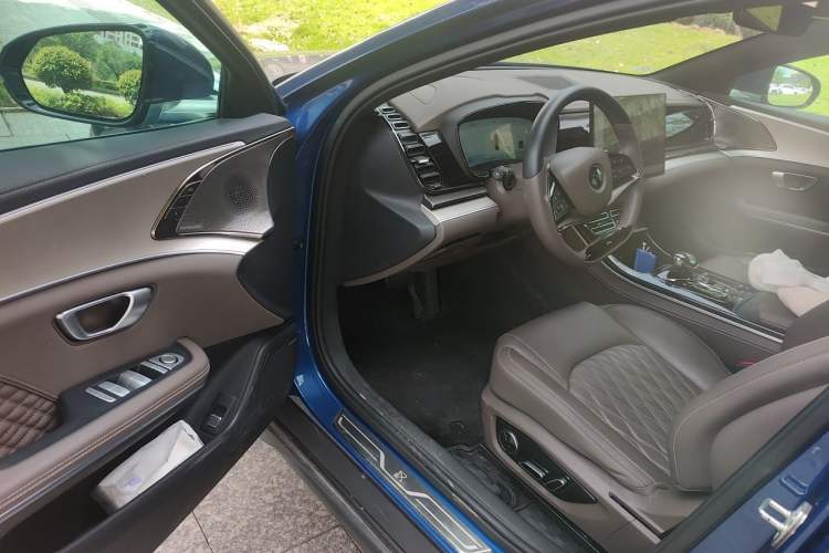 Used BYD Han 2023 DM-i Champion Edition 200KM Premium Model Driver Seat