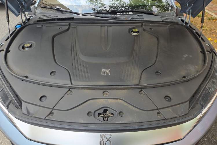 Used BYD Han 2023 EV Champion Edition 506KM Front-Wheel-Drive Premium Model Engine Bay