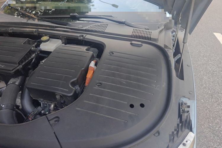 Used BYD Han 2023 DM-i Champion Edition 121KM Prestige Model Engine Bay Left