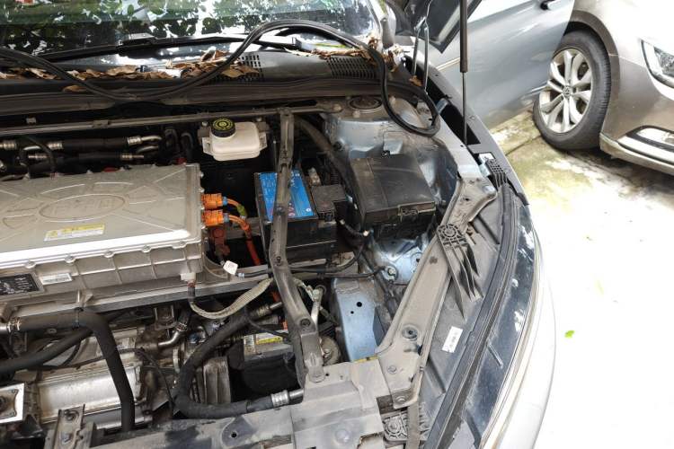 Used BYD Han 2023 EV Champion Edition 605KM Front-Drive Premium Model Engine Bay Left