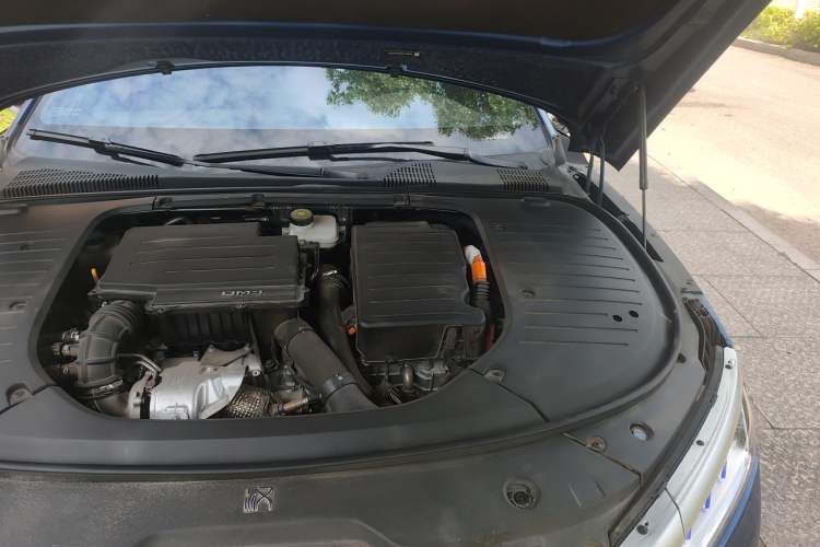 Used BYD Han 2023 DM-i Champion Edition 200KM Premium Model Engine Bay Left