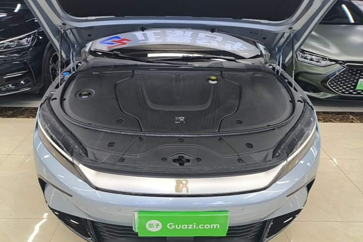 Used BYD Han 2023 EV Champion Edition 506KM Front-Wheel-Drive Premium Model Engine Bay