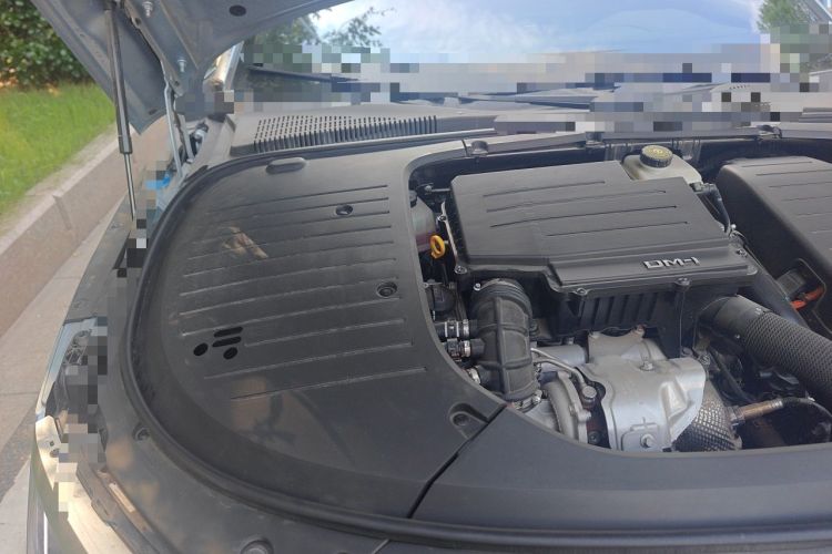 Used BYD Han 2023 DM-i Champion Edition 121KM Prestige Model Engine Bay Right