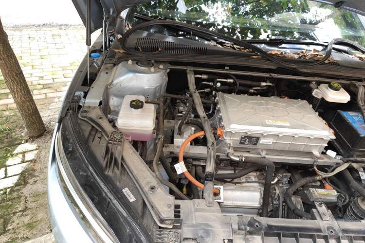 Used BYD Han 2023 EV Champion Edition 605KM Front-Drive Premium Model Engine Bay Right