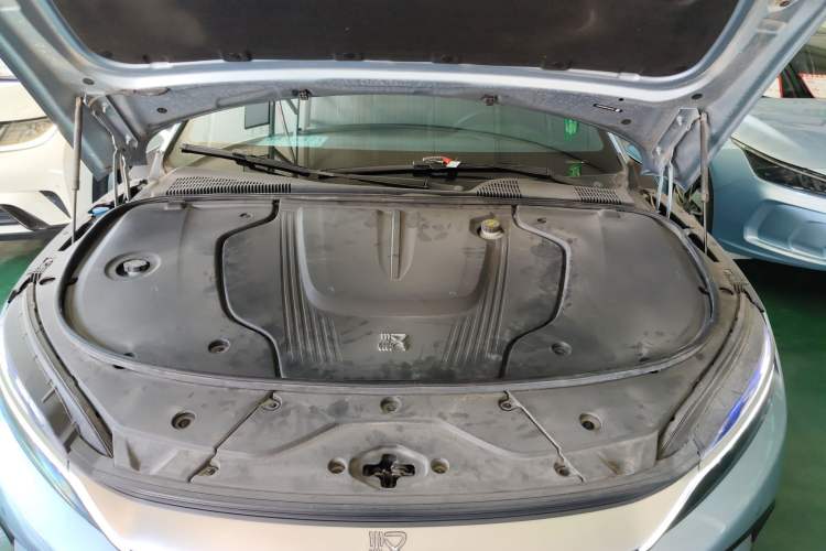Used BYD Han 2023 EV Champion Edition 605KM Front-Drive Premium Model Engine Bay