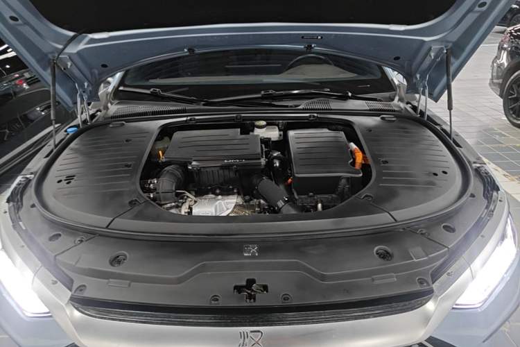 Used BYD Han 2023 DM-i Champion Edition 121KM Prestige Model Engine Bay