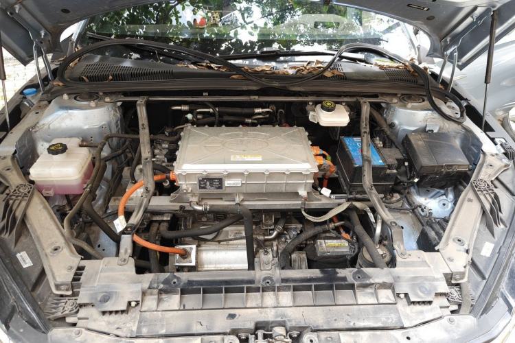 Used BYD Han 2023 EV Champion Edition 605KM Front-Drive Premium Model Engine Bay
