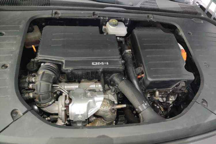 Used BYD Han 2023 DM-i Champion Edition 121KM Prestige Model Engine Bay