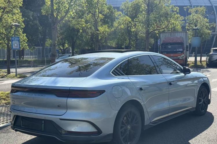 Used BYD Han 2023 DM-i Champion Edition 121KM Prestige Model Exterior 4