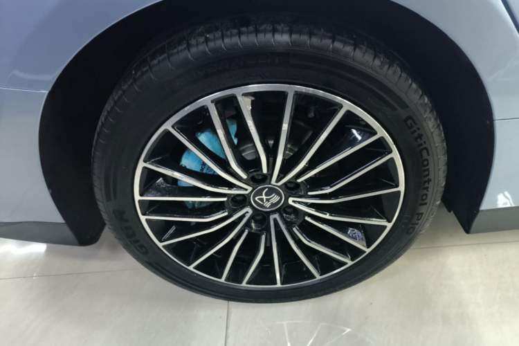 Used BYD Han 2023 EV Champion Edition 506KM Front-Wheel-Drive Premium Model Exterior 5