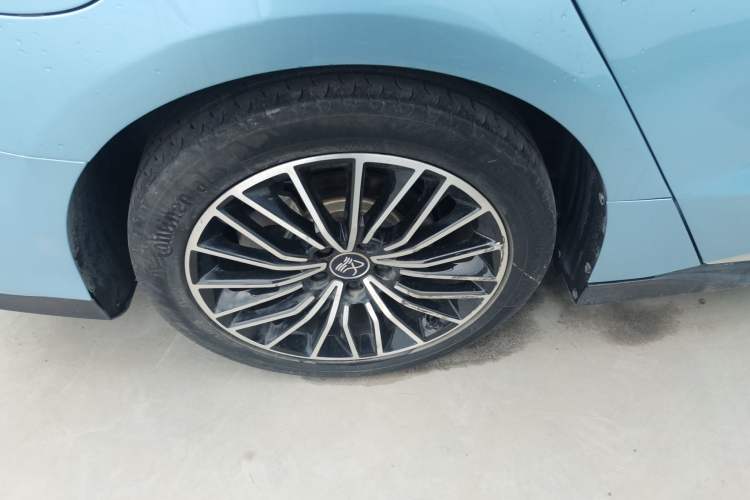 Used BYD Han 2023 DM-i Champion Edition 121KM Prestige Model Exterior 5