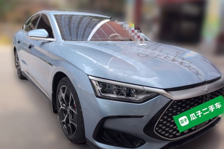 Used BYD Han 2023 DM-i Champion Edition 200KM Flagship Model Front Right 45 Deg