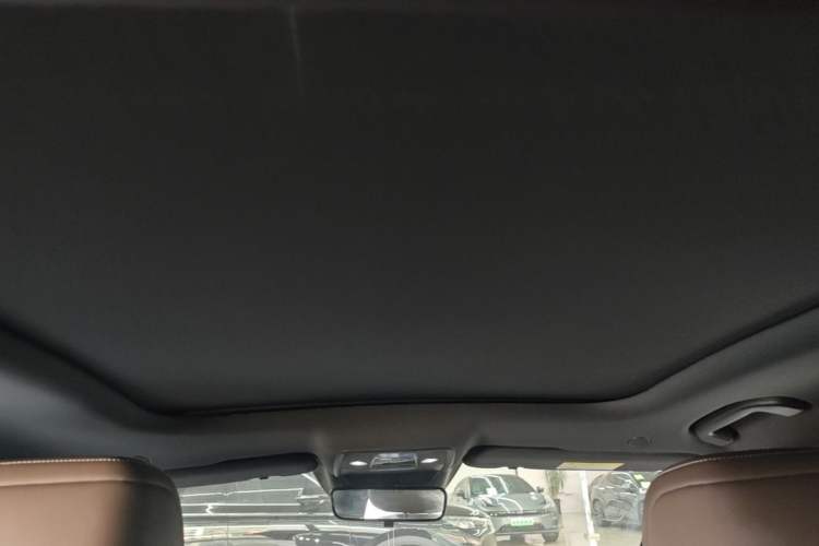 Used BYD Han 2023 EV Champion Edition 605KM Front-Drive Premium Model Headliner