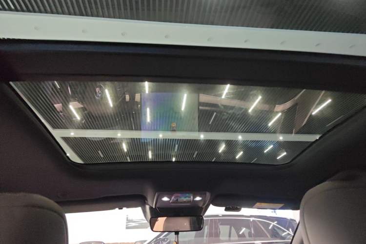 Used BYD Han 2023 EV Champion Edition 605KM Front-Drive Premium Model Headliner