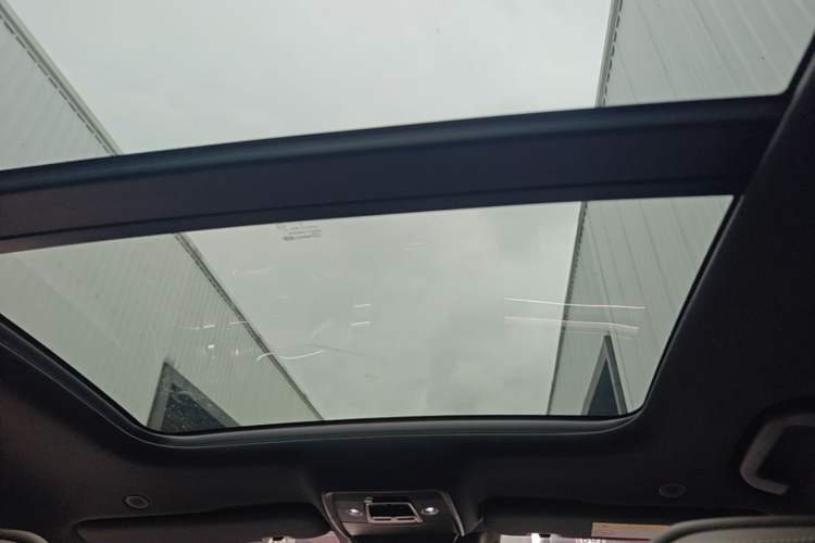 Used BYD Han 2023 DM-i Champion Edition 121KM Prestige Model Headliner