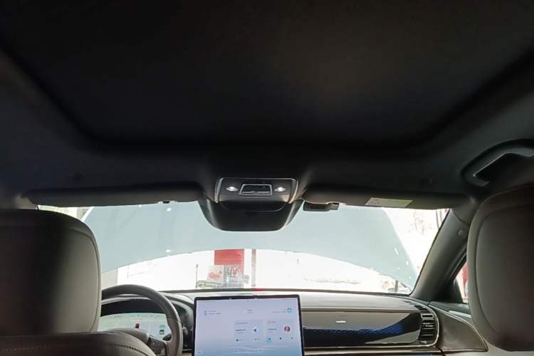 Used BYD Han 2023 EV Champion Edition 605KM Front-Drive Premium Model Headliner