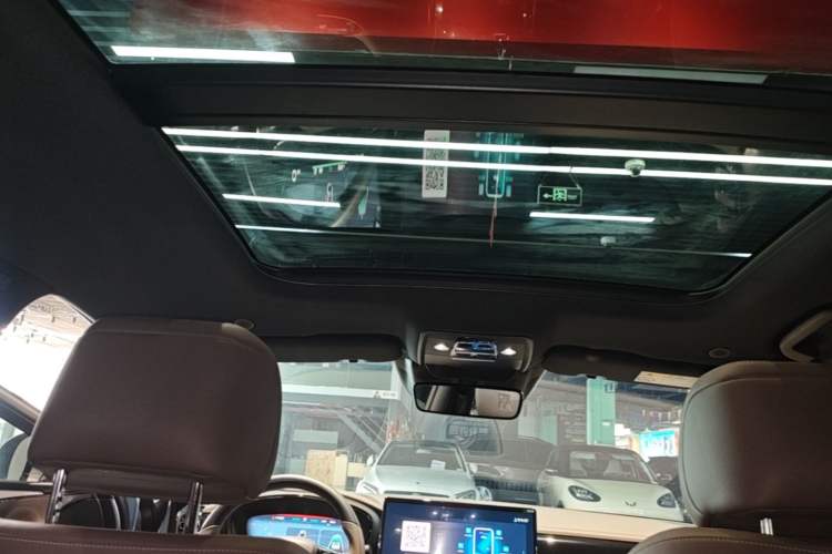 Used BYD Han 2023 EV Champion Edition 605KM Front-Drive Premium Model Headliner