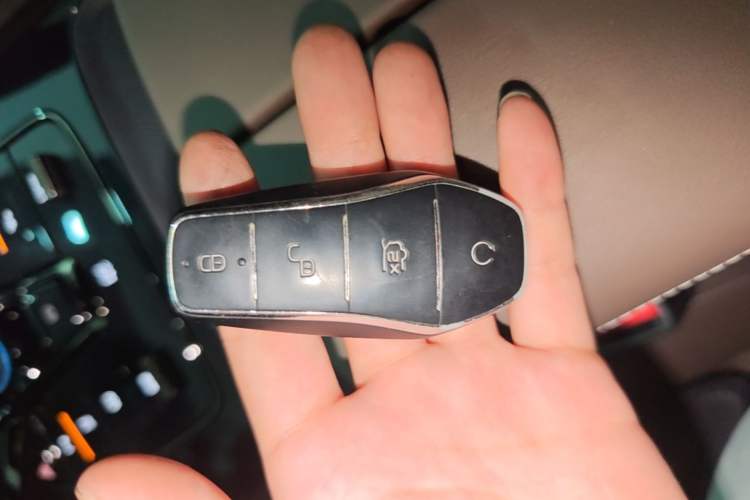 Used BYD Han 2023 EV Champion Edition 605KM Front-Drive Premium Model Interior 1