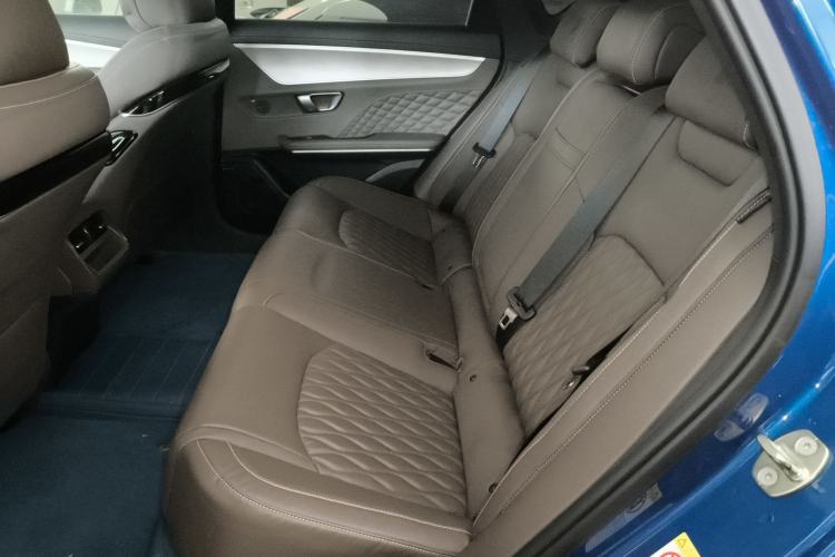 Used BYD Han 2023 EV Champion Edition 605KM Front-Drive Premium Model Interior 4