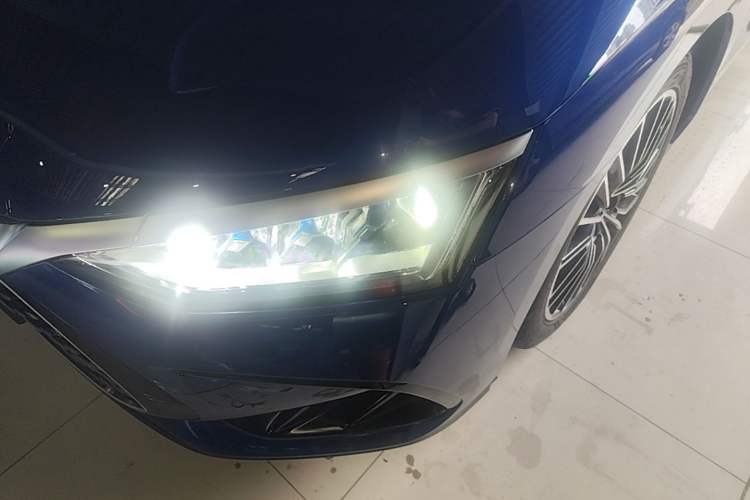 Used BYD Han 2023 DM-i Champion Edition 121KM Prestige Model Left Front Headlight