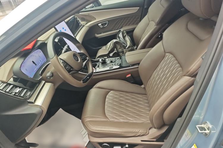 Used BYD Han 2023 DM-i Champion Edition 121KM Prestige Model Left Front Seat