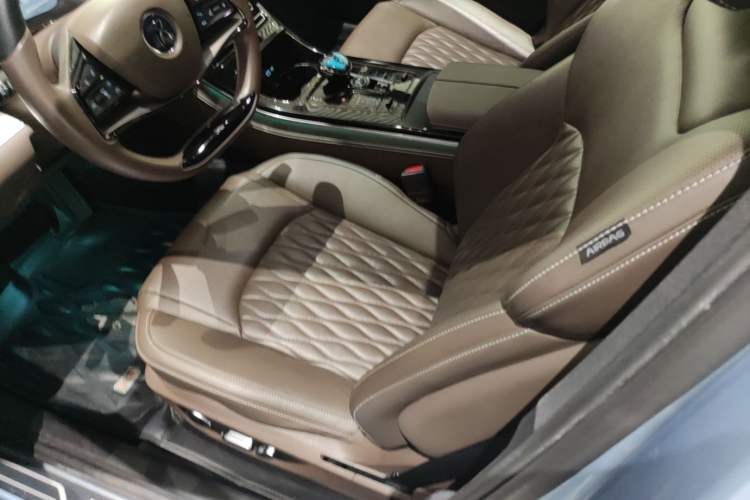 Used BYD Han 2023 DM-i Champion Edition 121KM Prestige Model Left Front Seat
