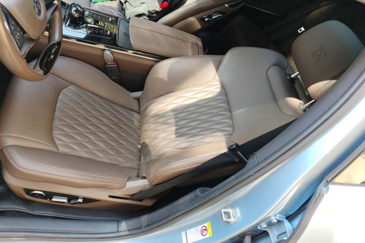 Used BYD Han 2023 EV Champion Edition 605KM Front-Drive Premium Model Left Front Seat