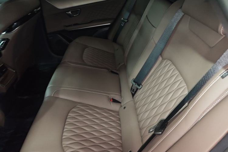 Used BYD Han 2023 EV Champion Edition 605KM Front-Drive Premium Model Left Rear Seat