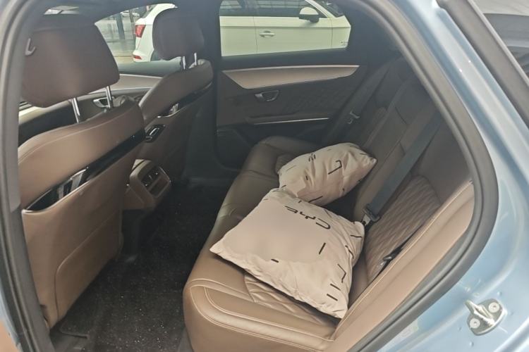 Used BYD Han 2023 DM-i Champion Edition 121KM Prestige Model Left Rear Seat