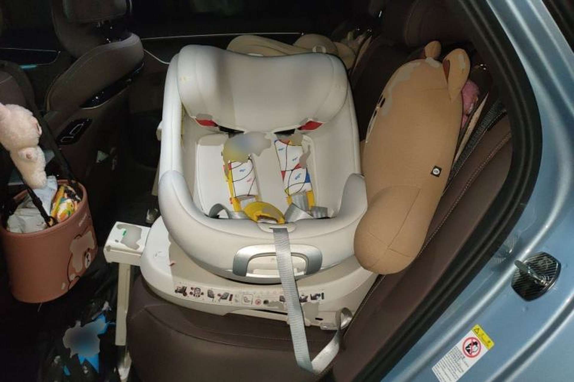 Used BYD Han 2023 EV Champion Edition 715 km Front-Drive Flagship Model Left Rear Seat