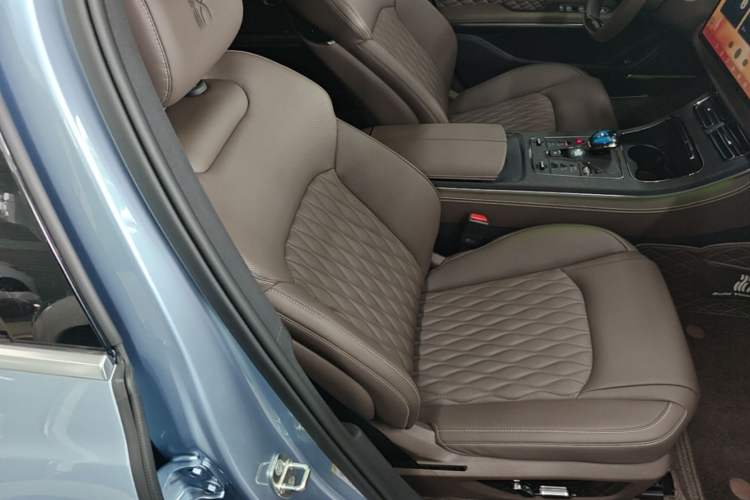 Used BYD Han 2023 EV Champion Edition 506KM Front-Wheel-Drive Premium Model Right Front Seat