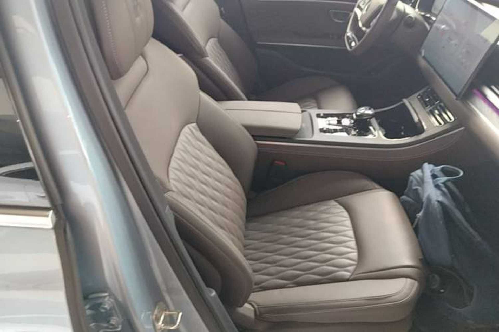 Used BYD Han 2023 DM-i Champion Edition 121KM Prestige Model Right Front Seat