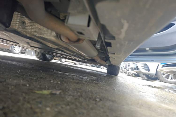 Used BYD Han 2023 DM-i Champion Edition 121KM Prestige Model Right Side Sill