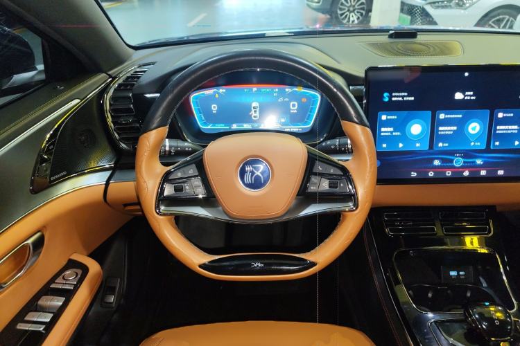 Used BYD Han 2023 DM-i Champion Edition 121KM Prestige Model Steering Wheel