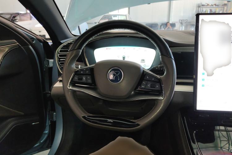 Used BYD Han 2023 EV Champion Edition 605KM Front-Drive Premium Model Steering Wheel