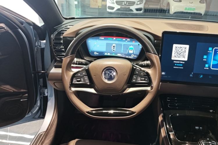 Used BYD Han 2023 EV Champion Edition 605KM Front-Drive Premium Model Steering Wheel
