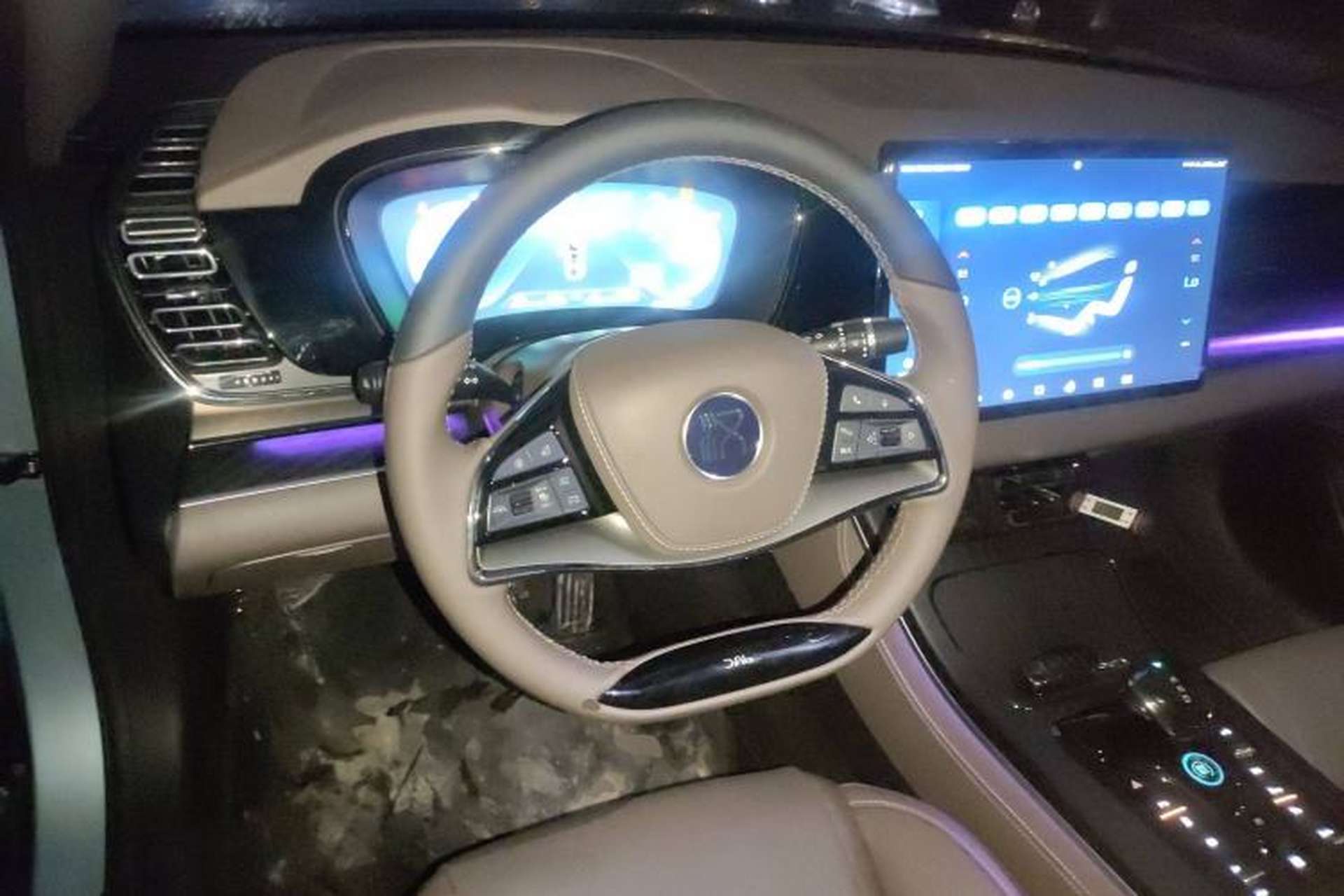 Used BYD Han 2023 DM-i Champion Edition 121KM Prestige Model Steering Wheel
