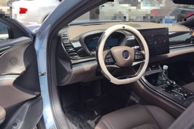 Used BYD Han 2023 DM-i Champion Edition 200KM Flagship Model Steering Wheel