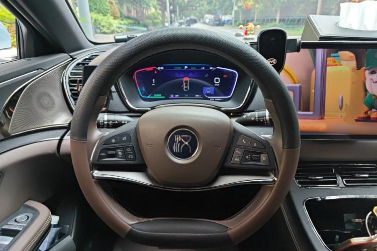Used BYD Han 2023 EV Champion Edition 506KM Front-Wheel-Drive Premium Model Steering Wheel