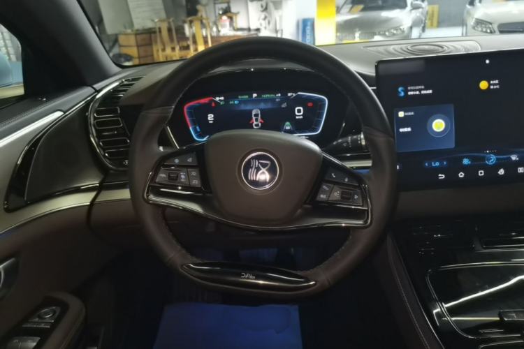 Used BYD Han 2023 EV Champion Edition 506KM Front-Wheel-Drive Premium Model Steering Wheel