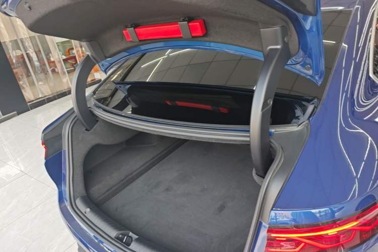 Used BYD Han 2023 EV Champion Edition 605KM Front-Drive Premium Model Trunk