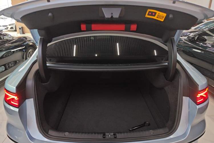Used BYD Han 2023 EV Champion Edition 605KM Front-Drive Premium Model Trunk