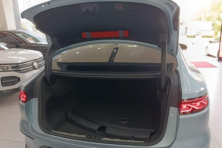 Used BYD Han 2023 EV Champion Edition 605KM Front-Drive Premium Model Trunk
