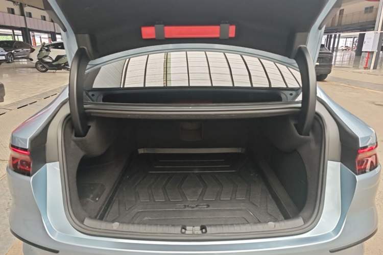Used BYD Han 2023 DM-i Champion Edition 121KM Prestige Model Trunk