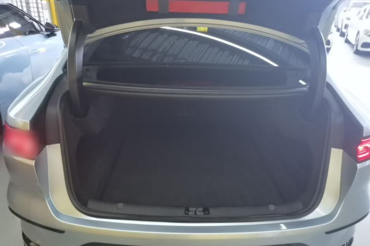 Used BYD Han 2023 EV Champion Edition 506KM Front-Wheel-Drive Premium Model Trunk