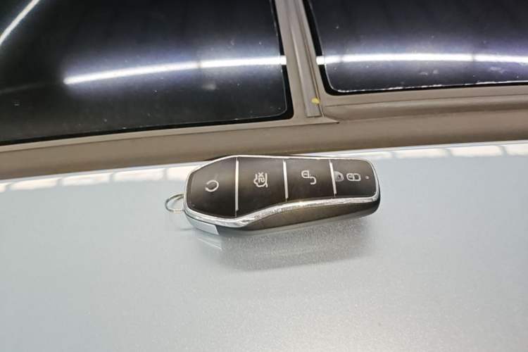 Used BYD Han 2023 DM-i Champion Edition 121KM Prestige Model Vehicle Key