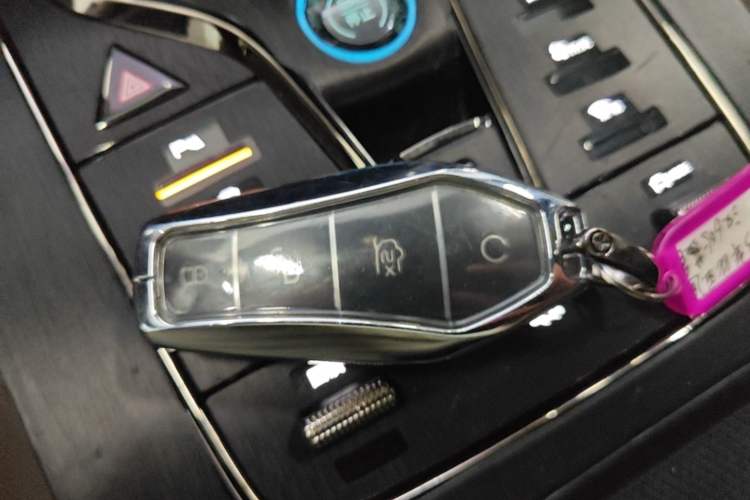 Used BYD Han 2023 EV Champion Edition 605KM Front-Drive Premium Model Vehicle Key